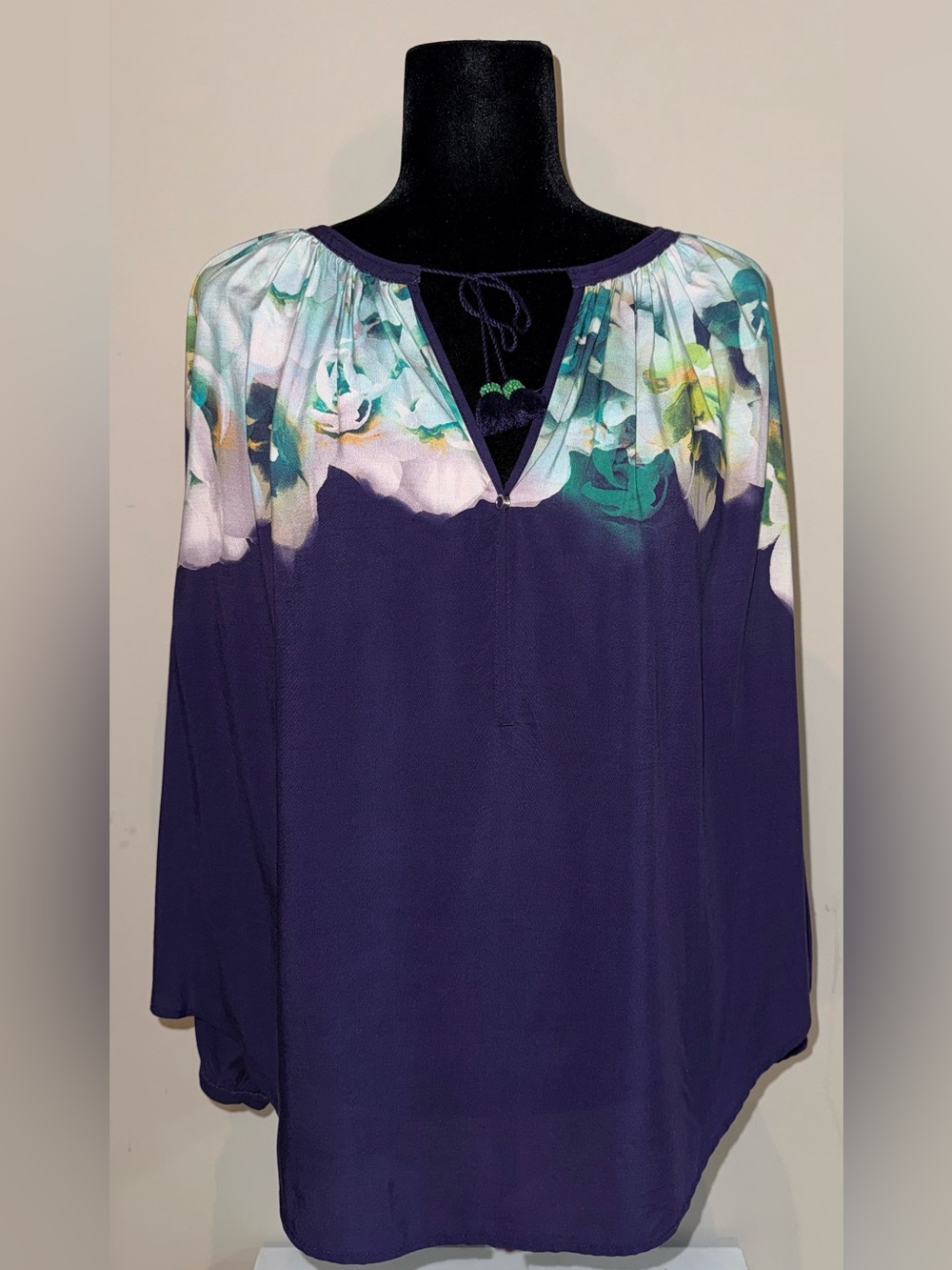 The Odells Purple Floral Watercolor Long Sleeve Tassel Keyhole Blouse Medium